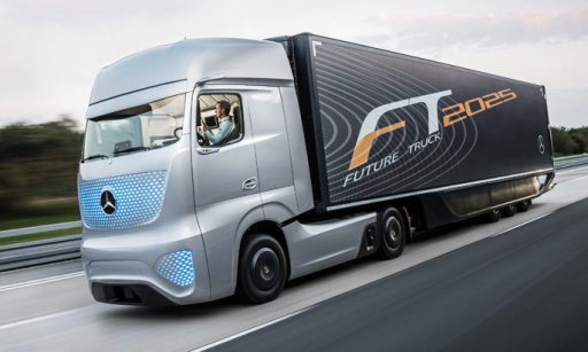 cropped-cropped-01-Mercedes-Benz-Autonomous-Truck-Logistic-Future-Truck-2025-1180x6862-1180x6861-1.jpg